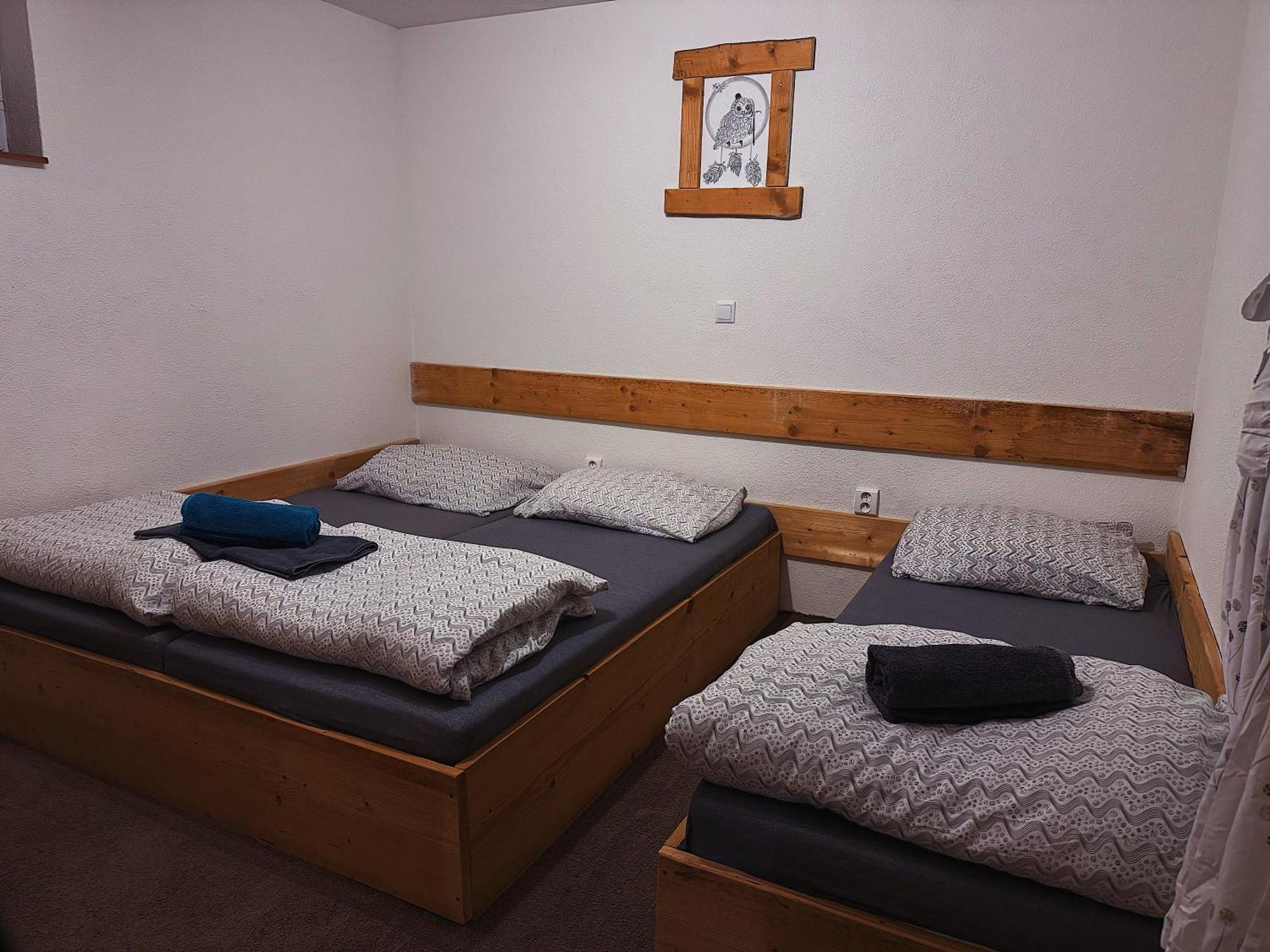Chalupa M&P 2 Bešeňová Buitenkant foto